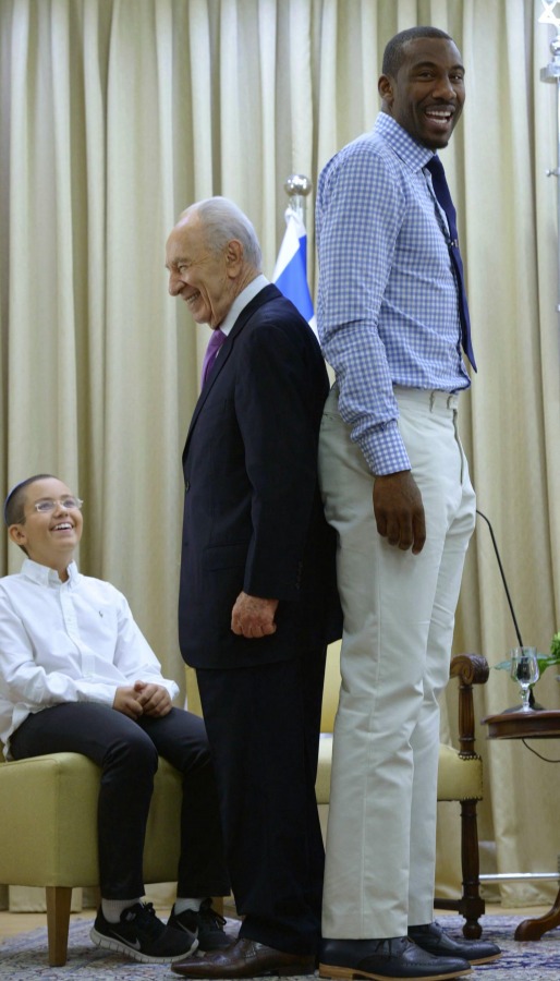  Amar&#039;e Carsares Stoudemire visit - July 2013 picture 1